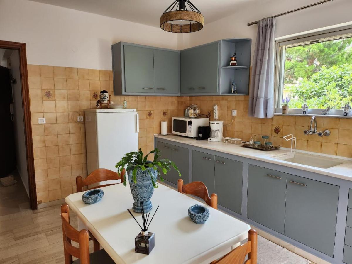Queen Aspri Apartment 3' Min To The Beach! Antikyra Luaran gambar