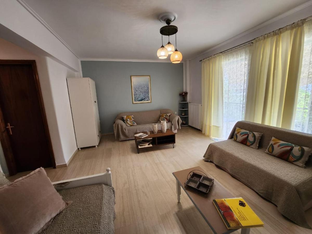 Queen Aspri Apartment 3' Min To The Beach! Antikyra Luaran gambar
